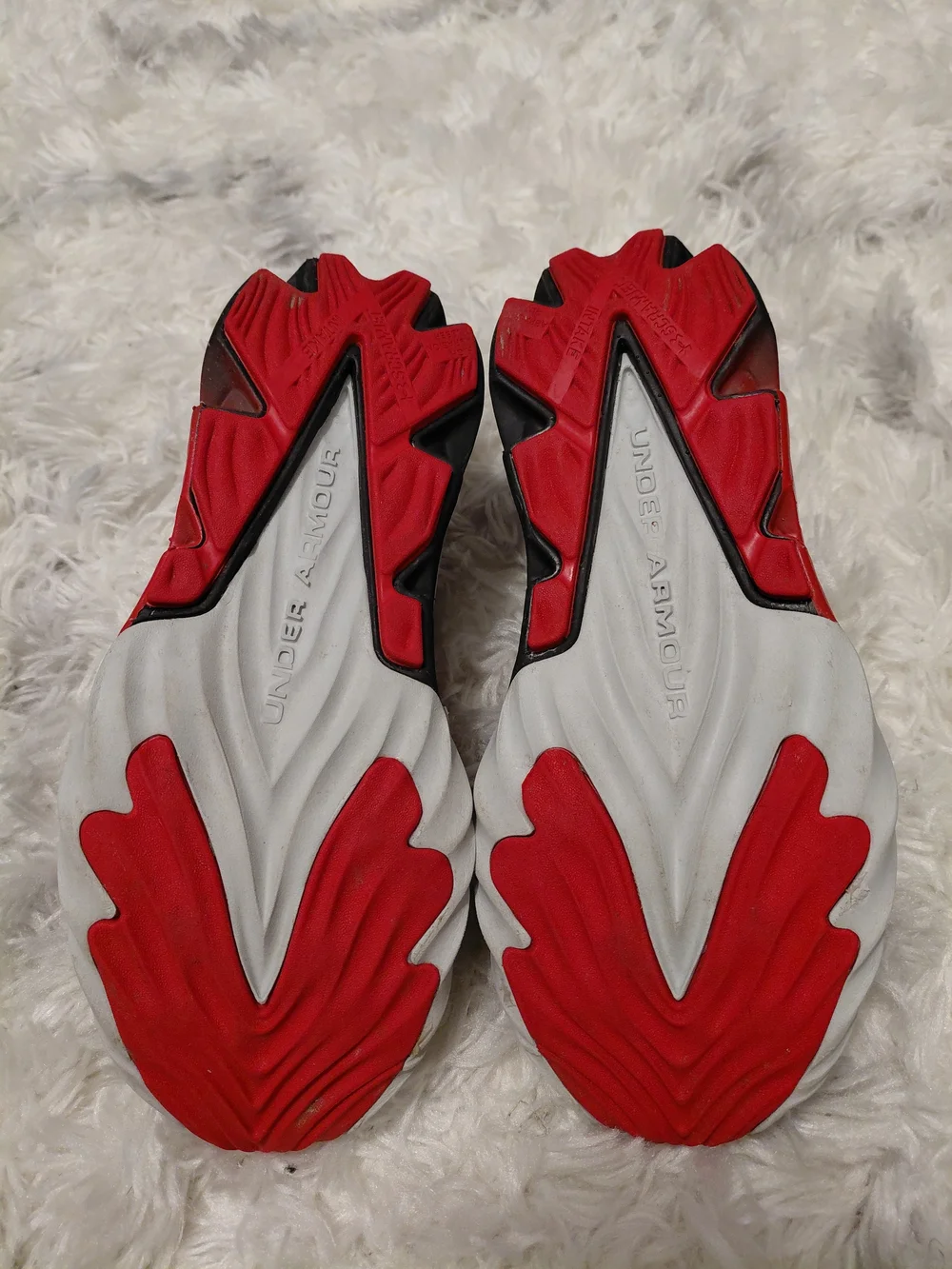 Under Armour Red and Black Scramjet Kids Sneakers - Picture 8 of 11
